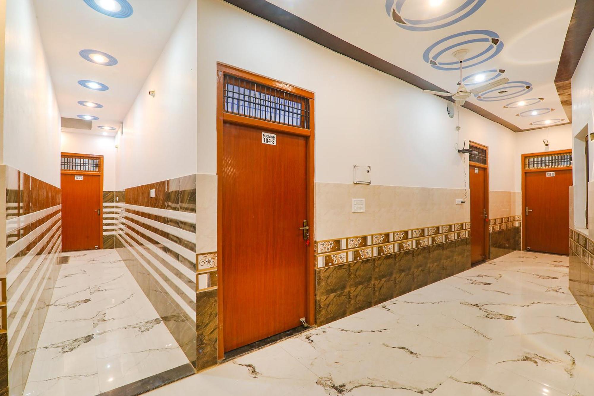 Fabexpress Shree Siya Raman - 500M From Shri Ram Janam Bhumi Ayodhya Exterior foto